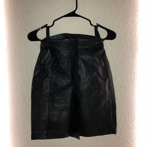 Norcuer genuine leather skirt